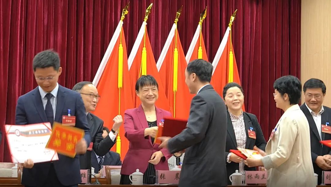 轉(zhuǎn)存圖片