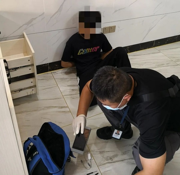 興寧：安全+滿意｜架個設備就能日賺千元？ 興寧公安打掉一個GOIP涉詐團伙