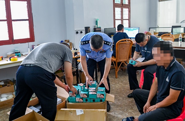興寧：【百日行動】興寧警方破獲銷售竊聽、竊照專用器材案
