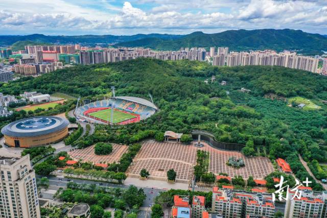 一批又一批民生項目接連落地，梅縣區(qū)城市提質(zhì)擴容腳步不斷加快。南方日報記者 何森垚 攝